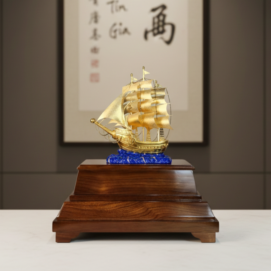 Thuyền Thuận Buồm Dát Vàng 24k - Ảnh 4